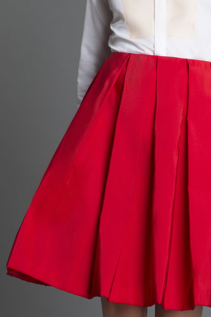 Box-Pleat Sport Skirt in Silk Faille